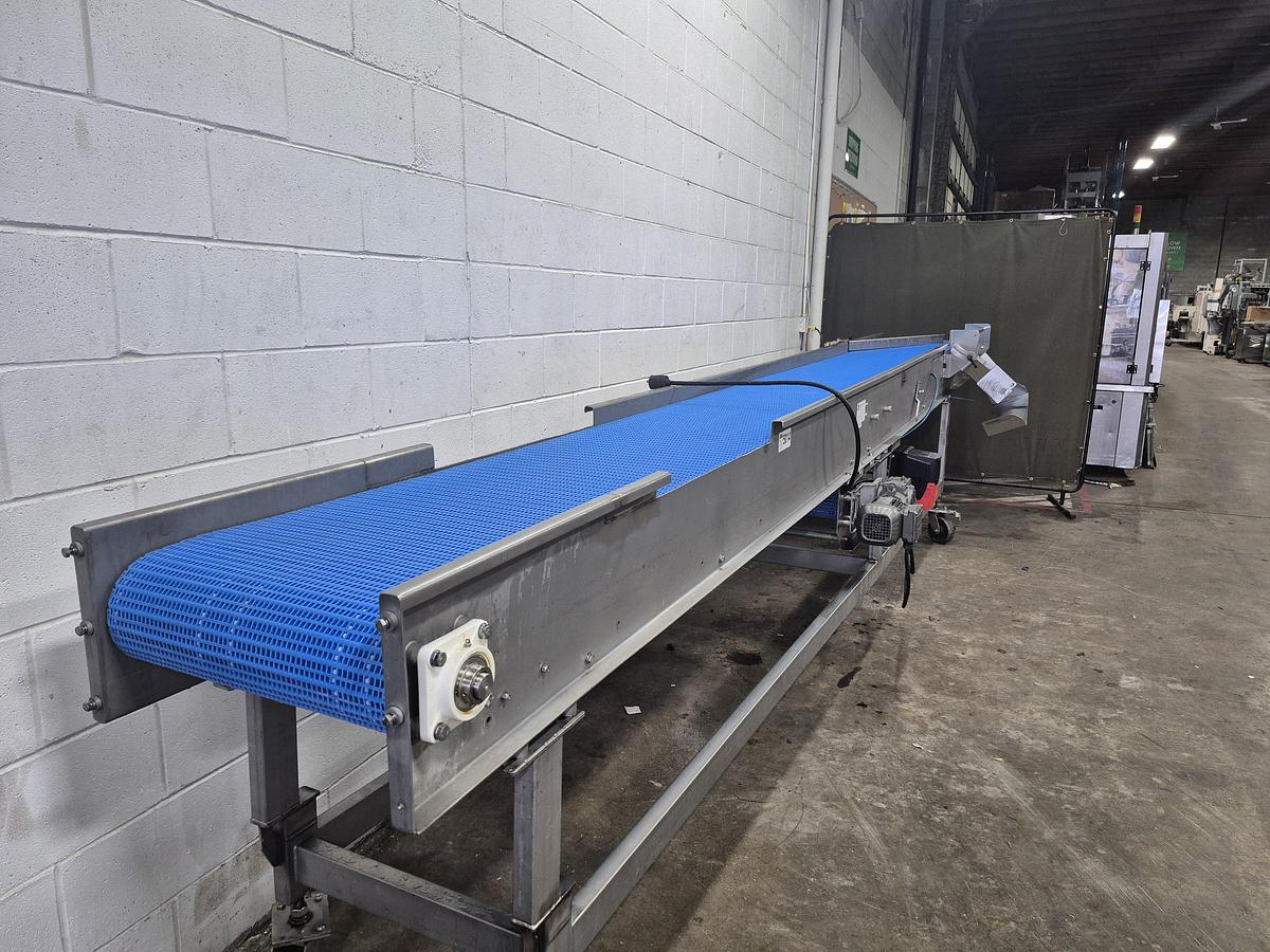 Used George A. Wright 17.5 Feet Conveyor 