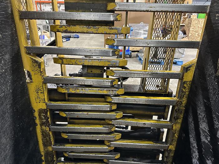 Used Cascade 55C-CC-2A Carton Clamp