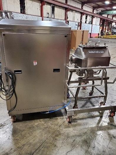 Saan OB-200 Octagonal Blender & Transfer Tote