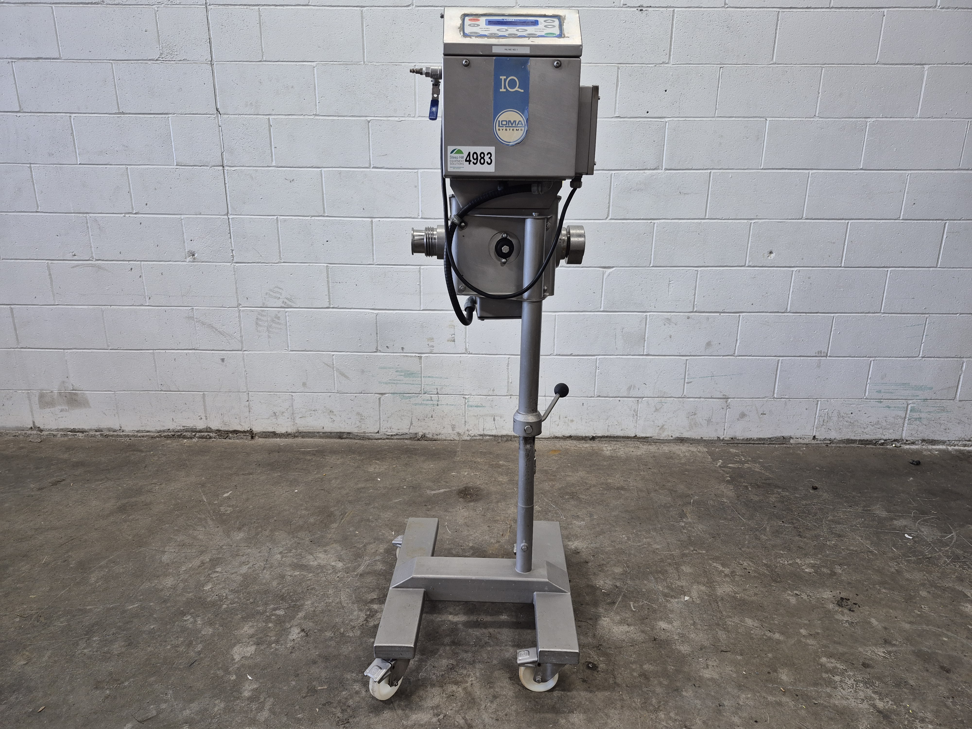 Used Loma IQ Metal Detector