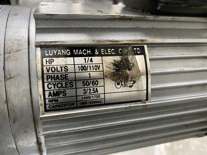 Used Champion 700-20-1 Case Sealer