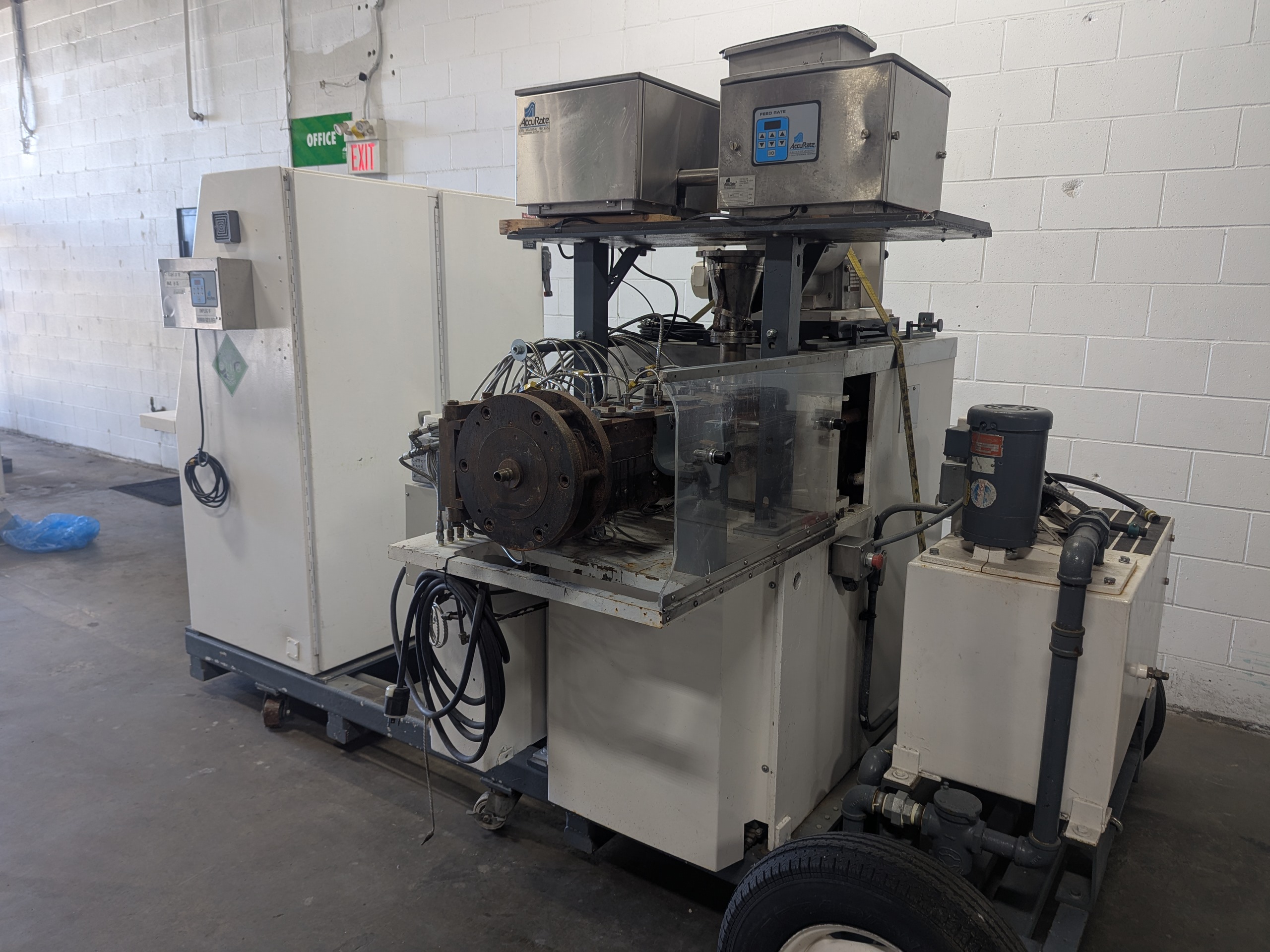 Used Baker Twin Screw Extruder
