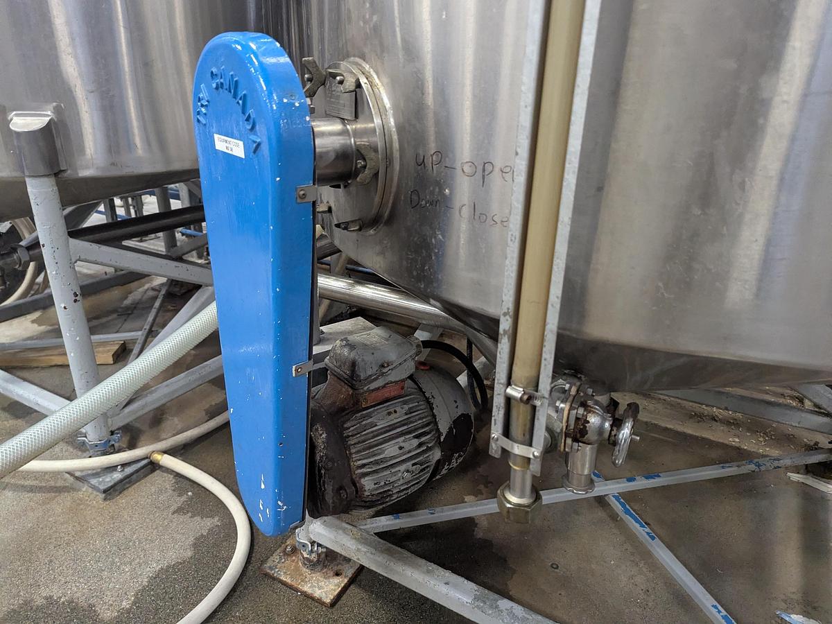 Used 3000L Mixing Tanks