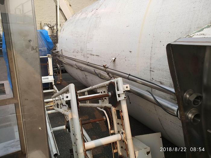 Used DCI 7000 Gallon Vertical SS Silo Dairy Tank