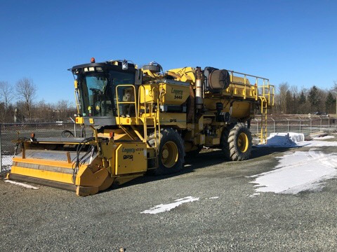 Used OXBO Pea Harvester