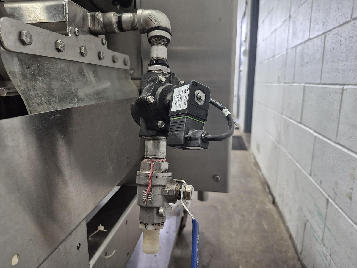 Used Martin Robotics 8 Shooter Bottle Filler