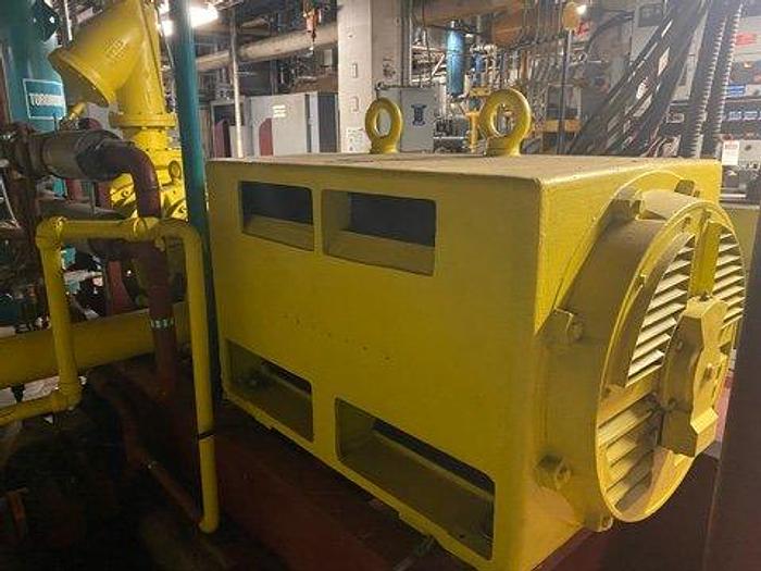 Used Mycom 250VLD 700 Hp Screw Compressor