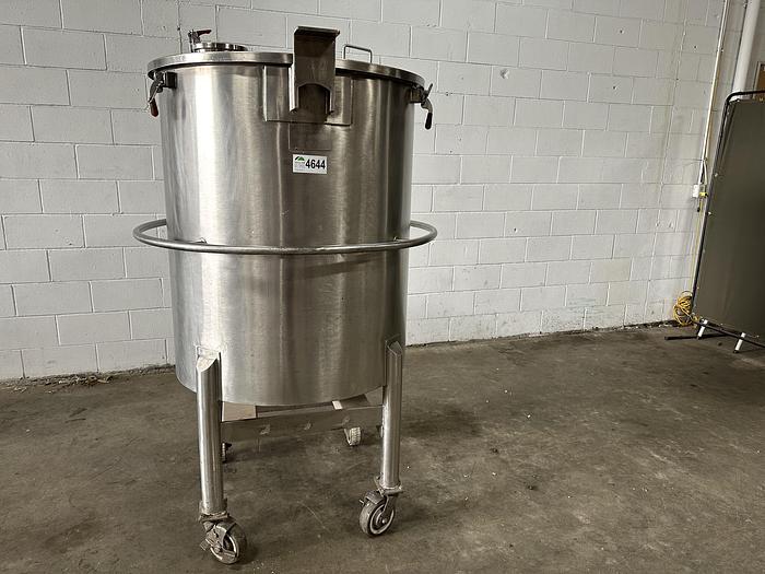 Used 180 Gallon SS Tank with Lid