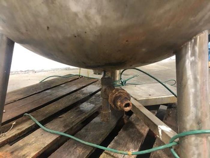 Used 200 Gallon Stainless Steel Tank