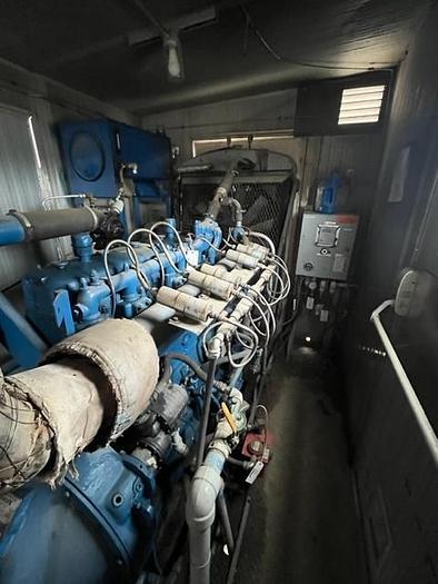 Used Waukesha F1197G Engine with Wheatley HP165 Quintuplex Pump