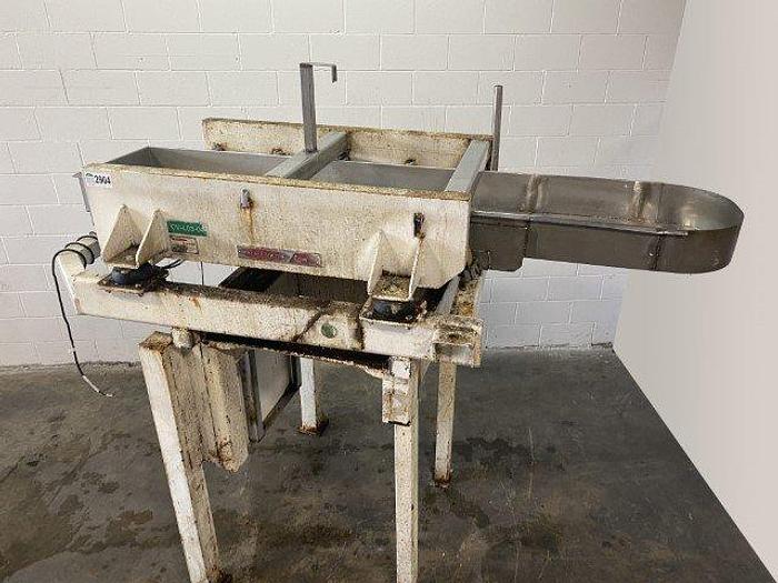 Used HAC Flowright Vibratory Feeder