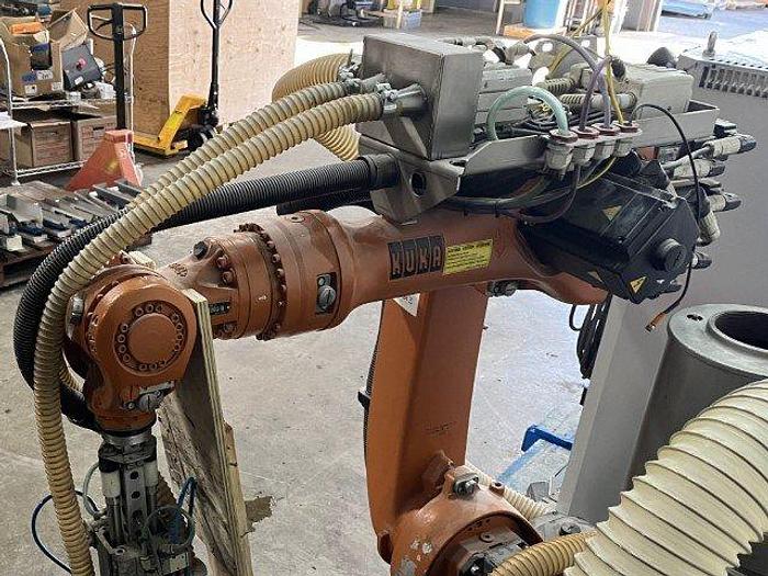 Used KUKA KR 16-2 S Robot Arm
