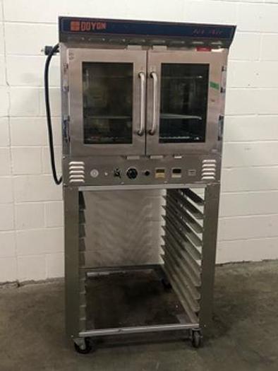 Used Doyon JA4 Electric Oven