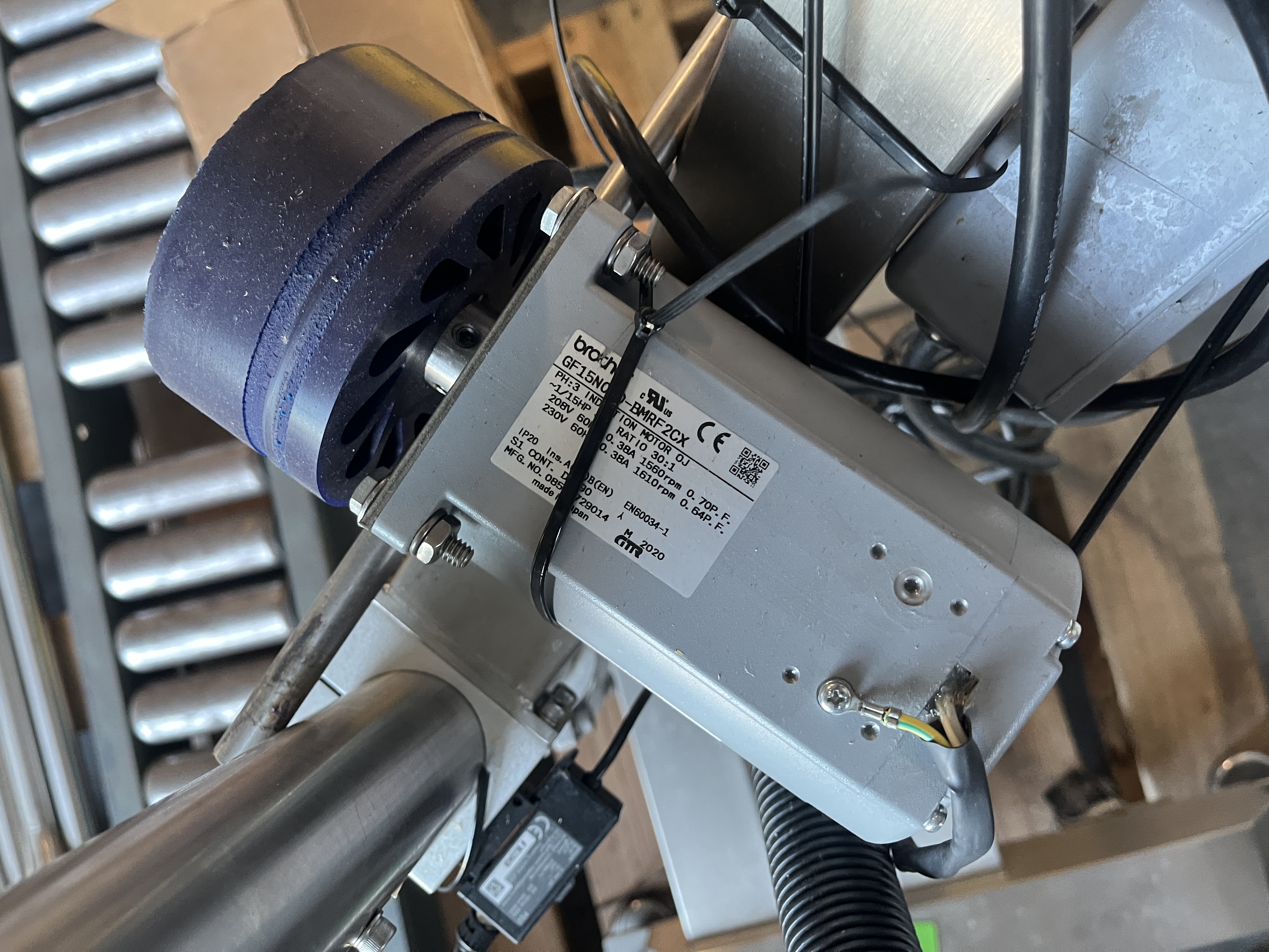 Used Accutek Tamper Evident Neck Bander Applicator