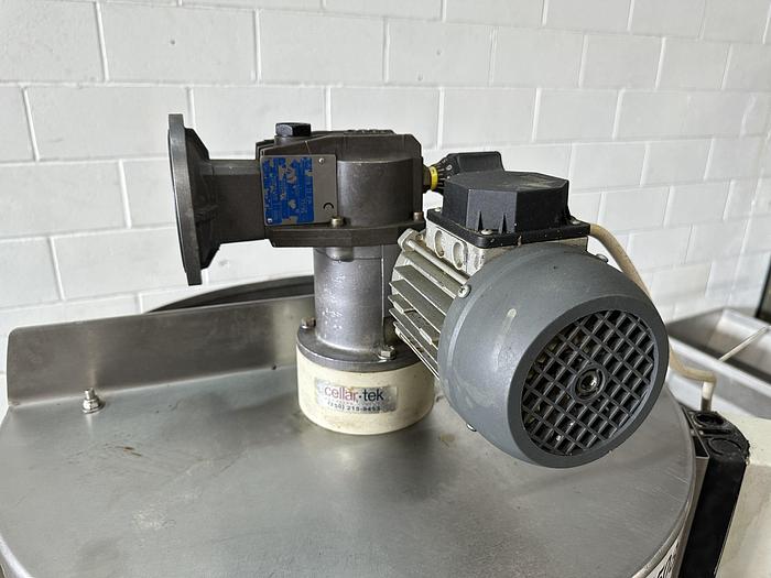 Used 50 Gal. DE Mix Tank