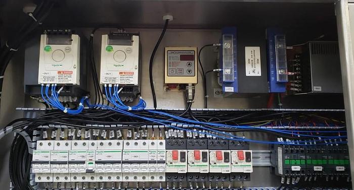 Used ZCX-3ZD Stand-Up Pouch Filler and Capping Machine