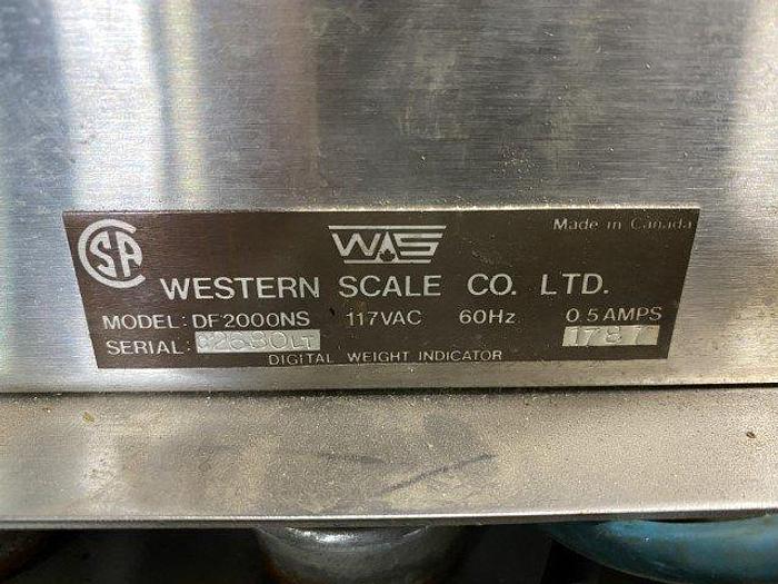 Used WSB2015 Ball-Top Shipping Scale