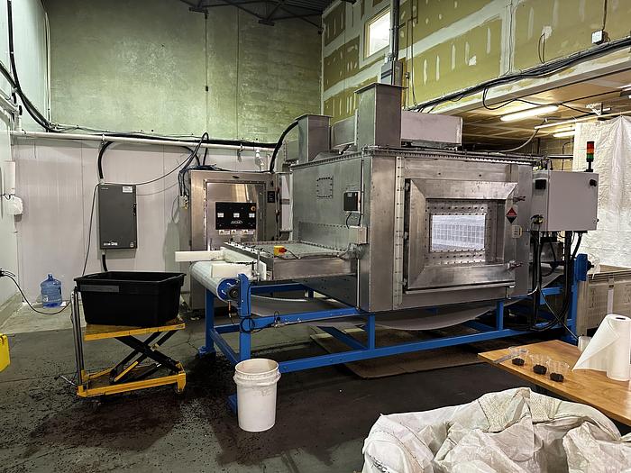 Used NuWave 915 Microwave Belt Dryer