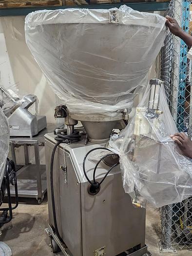 Used Vemag Robt 500 Stuffer with Cutter