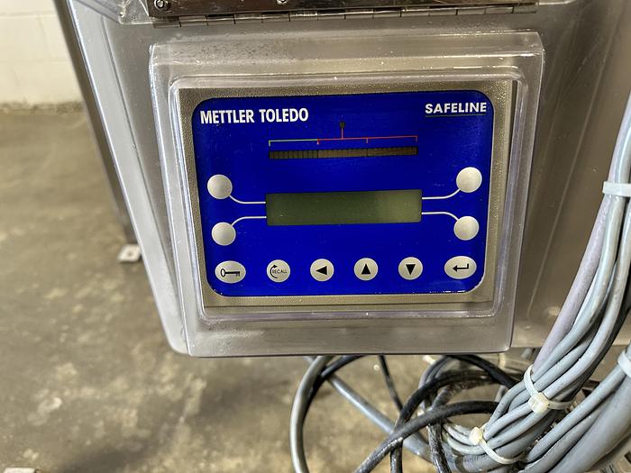 Used Mettler-Toledo SAFELINE Metal Detector GF100