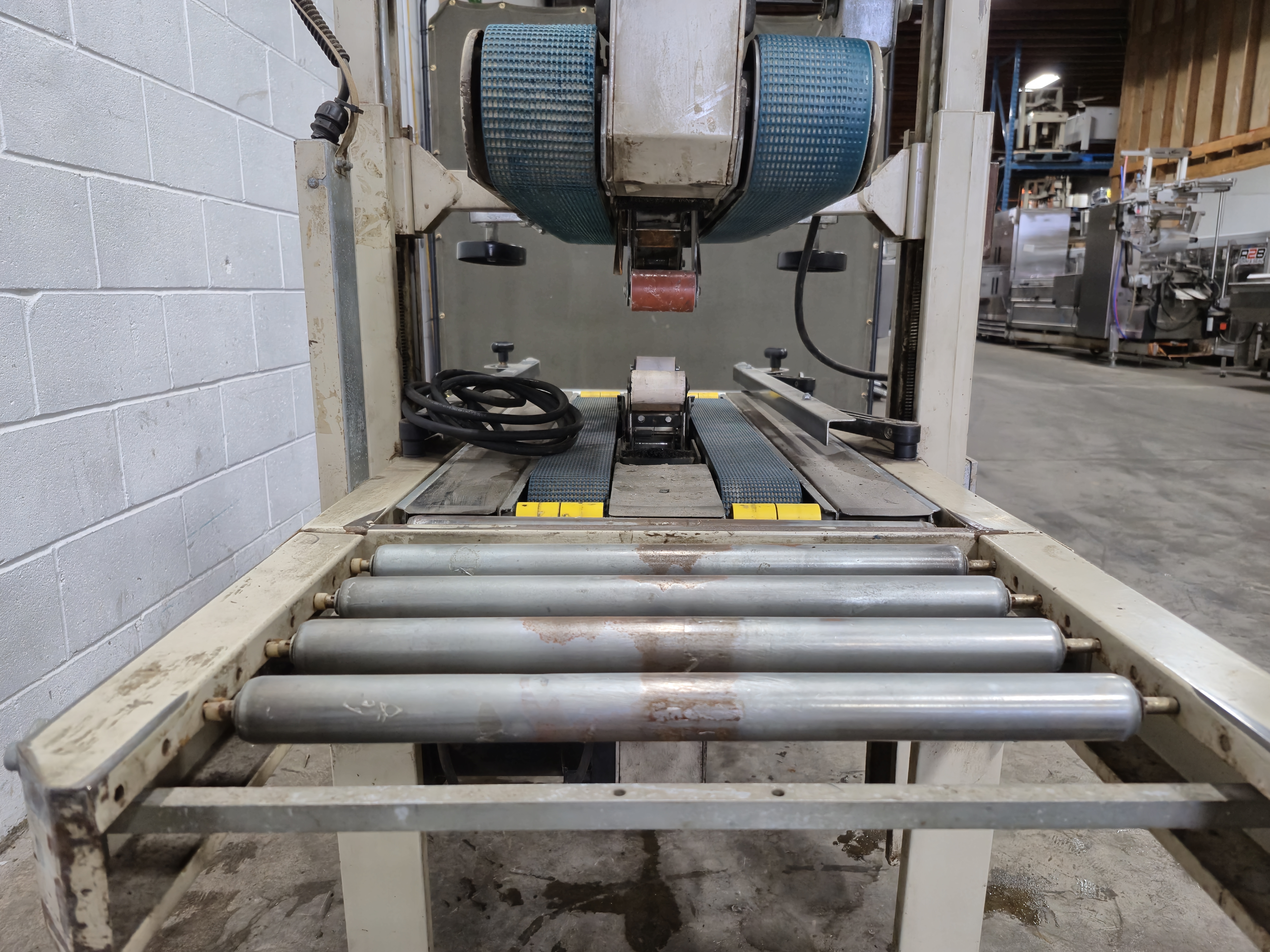 Used 3M-Matic 77A Adjustable Case Sealer
