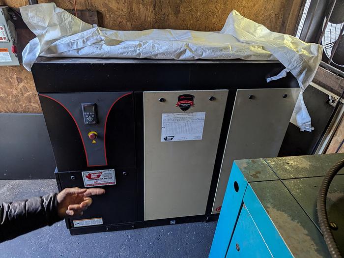 Used Ingersoll Rand 40HP Air Compressor
