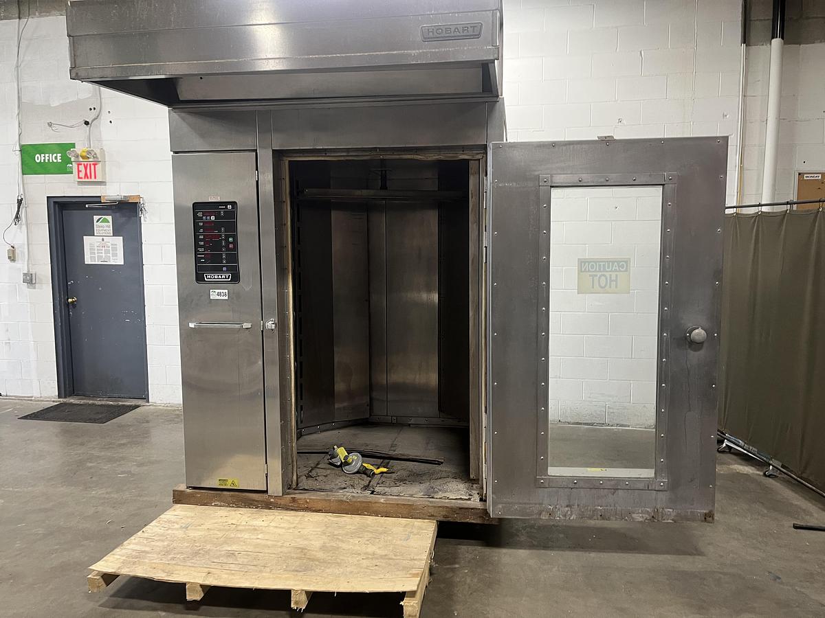 Used Hobart HBA2G Double-Rack Natural Gas Oven