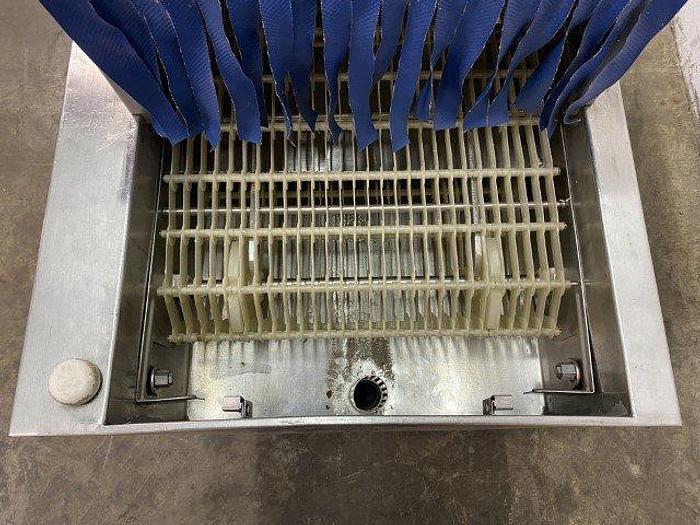 Used Moyer Diebel SW400R Glass Washer