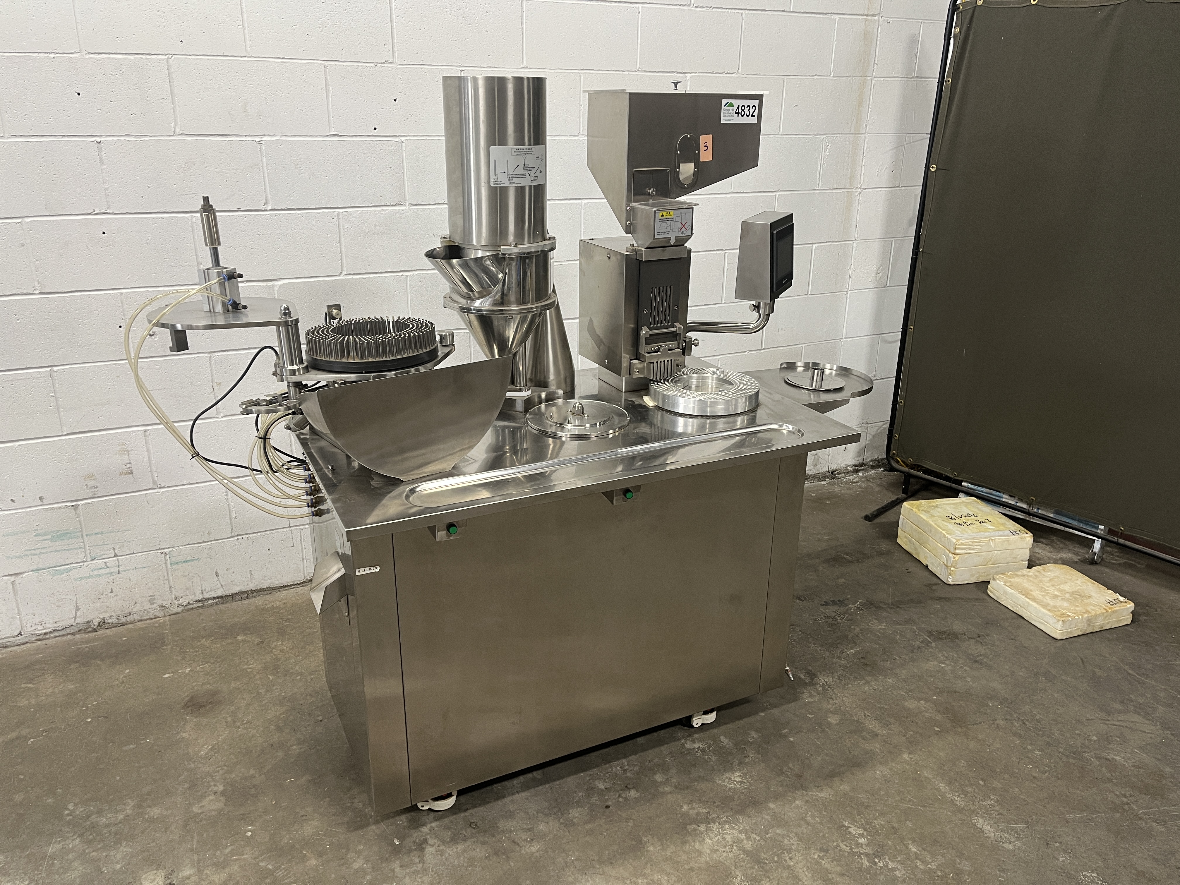 Used Sinoped Capsule Filler