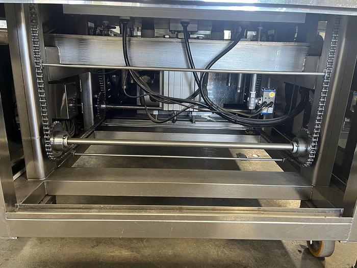 Used SeaPro Systems Tray Sealer