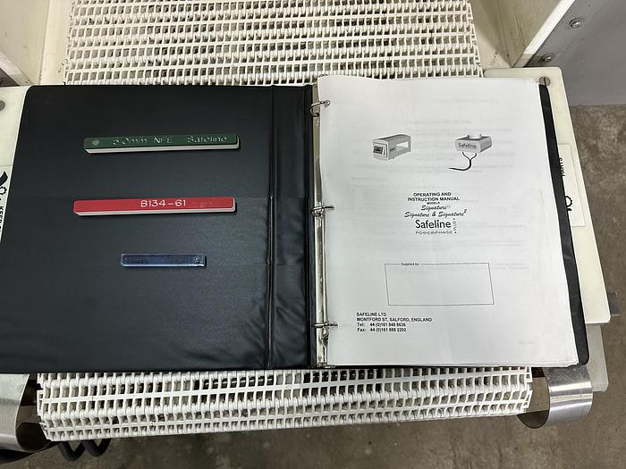 Used Mettler-Toledo SAFELINE Metal Detector SL2000