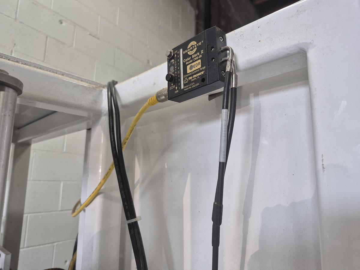 Used Matrix Packaging Machinery Vertical Form-fill-Seal Bagger