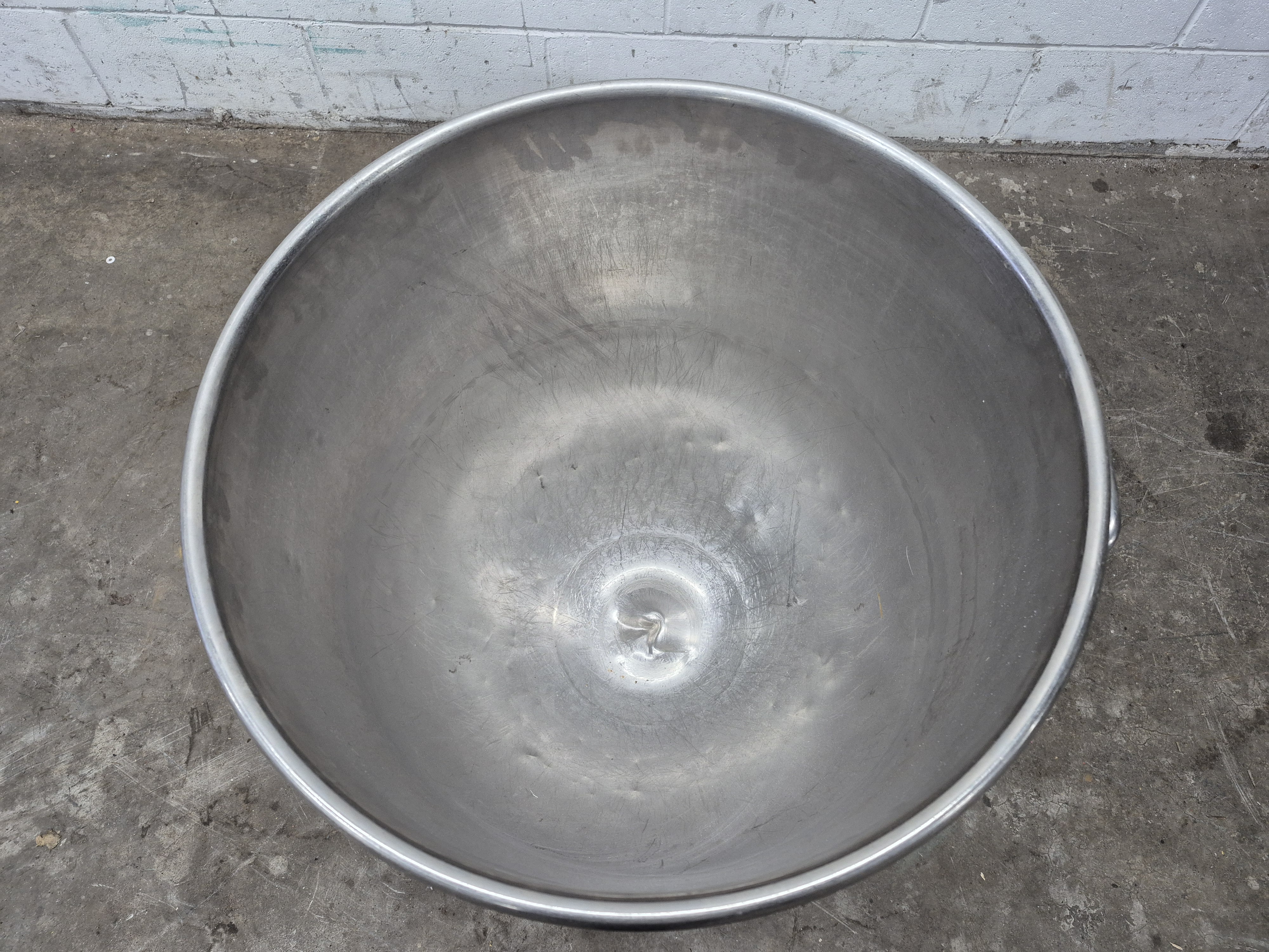 Used Hobart 140 Qt. Bowl
