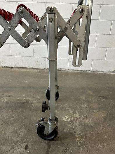 Used NestaFlex 226 Expandable Conveyor