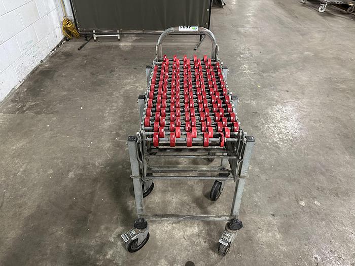 Used NestaFlex 226 Expandable Conveyor