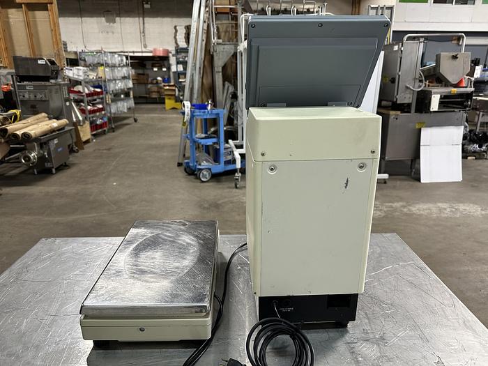 Used Ishida Labeling Scale IP-EMZ