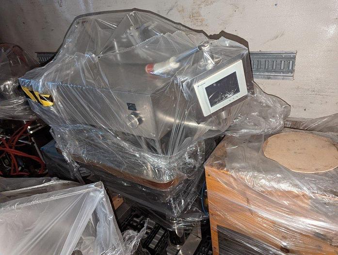 Used Automatic Inline Bottle Capper