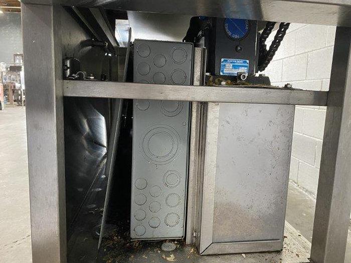 Used Hatch 16' Tray Make-Up Conveyor