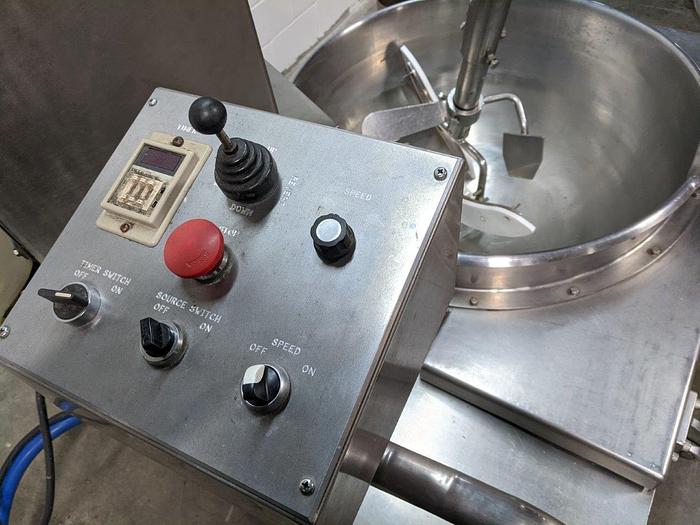 Used Seven Castle SC-420 Natural Gas Cooking Mixer