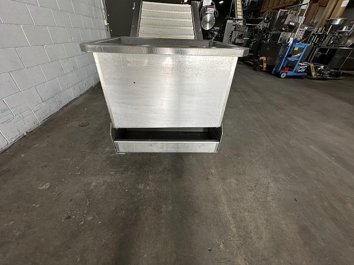 Used Incline Conveyor with Hopper