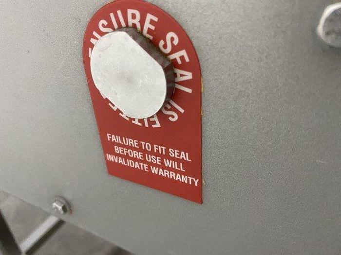 Used Loma IQ2 Metal Detector