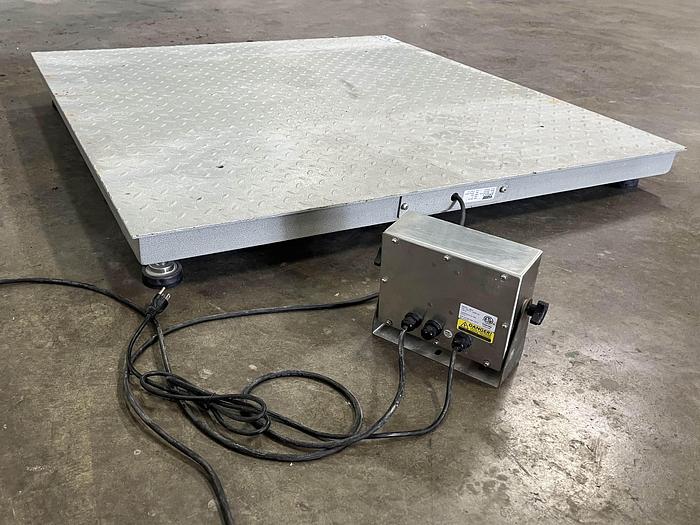 Used Western WPW 44-5 Floor Scale