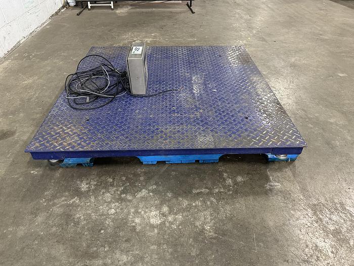 Used 5000 lbs. Floor Scale