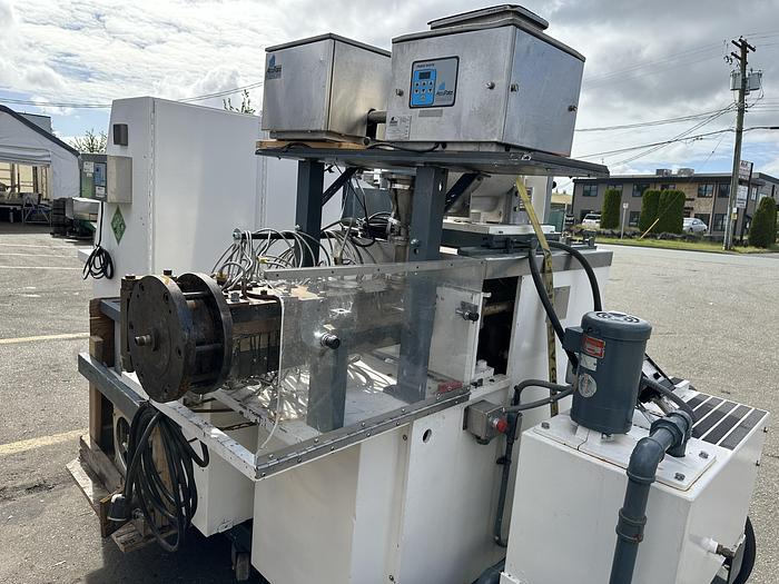 Used APV-Baker Perkins F23215 Twin Screw Extruder