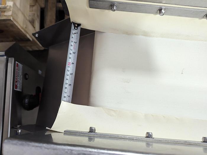 Used SS Shaker Conveyor