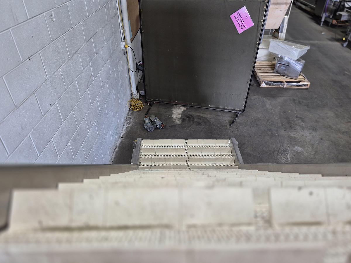 Used 7 Feet Cleated Incline Conveyor