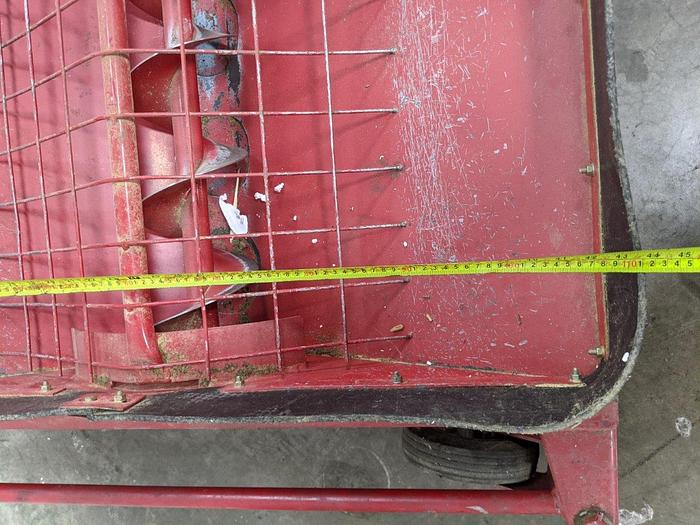 Used Farm King Y810E Unloading Auger