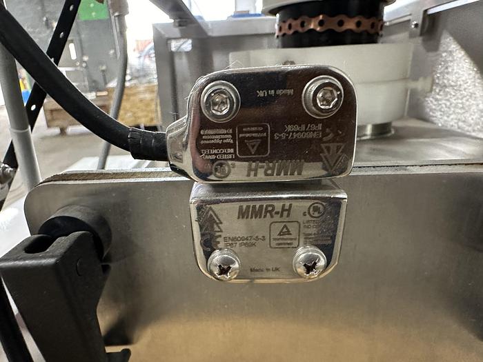 Used Mettler-Toledo Safeline GF Metal Detector