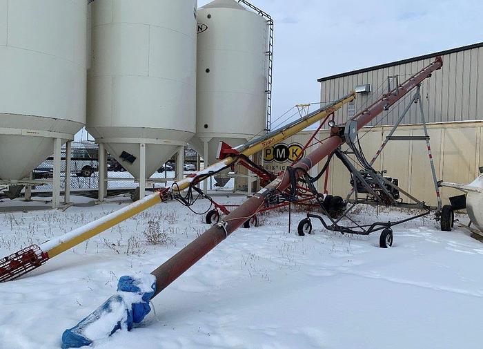 Used Six Cone-Bottom Smoothwall Storage Bins