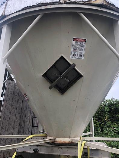 Used Westeel Hopbin 12' Silo